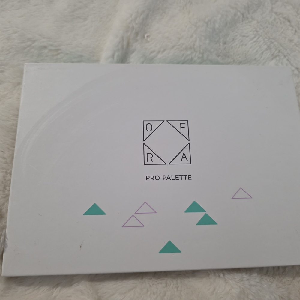 OFRA Pro Palette